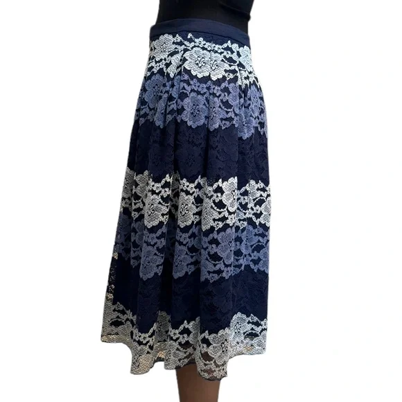 Eva Franco Blue Lace Skirt Size 10 Classic - Picture 2 of 7